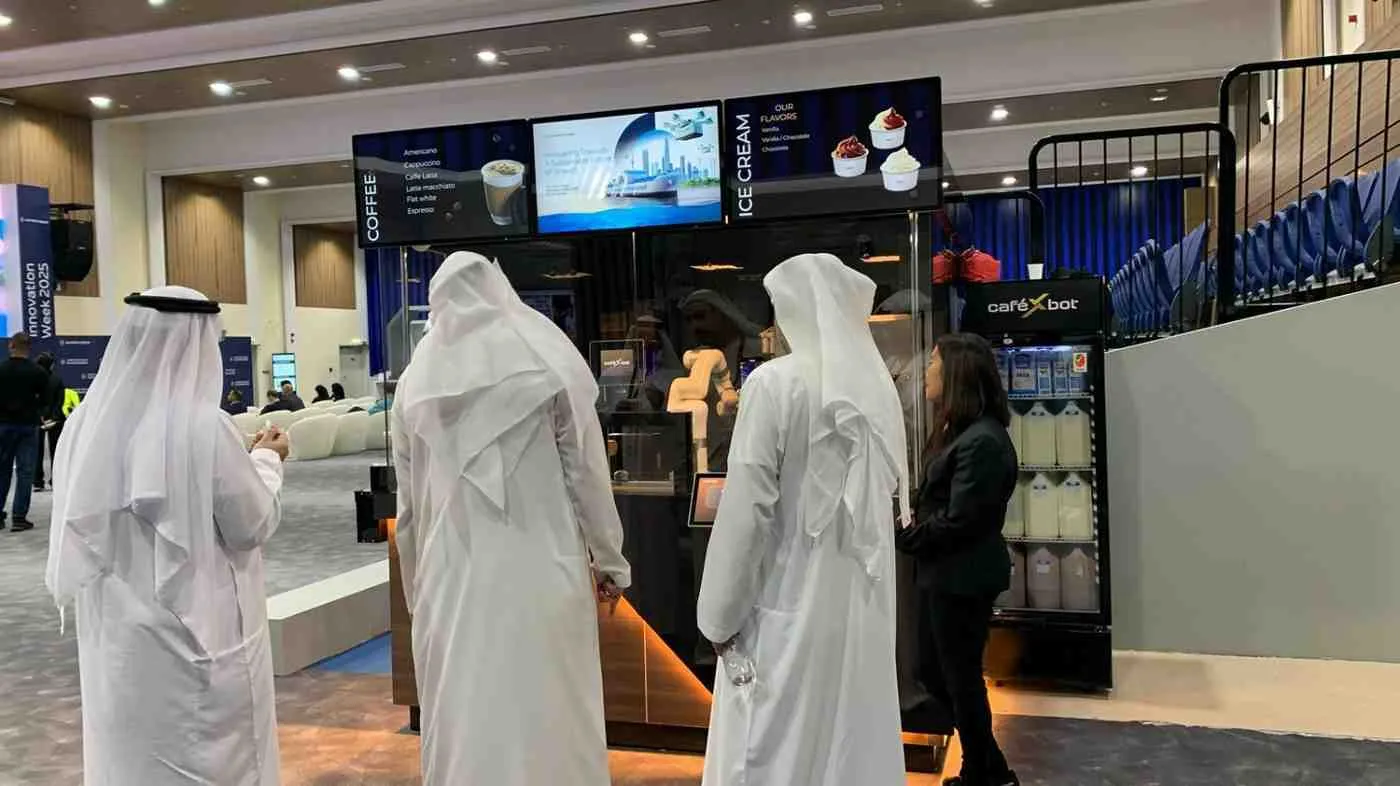 Innovation Week AD Ports-Coffee Barista Robot- images